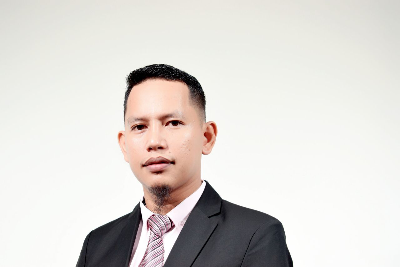 MUHAMMAD HAKIM ZULFIKRI BIN AWANG